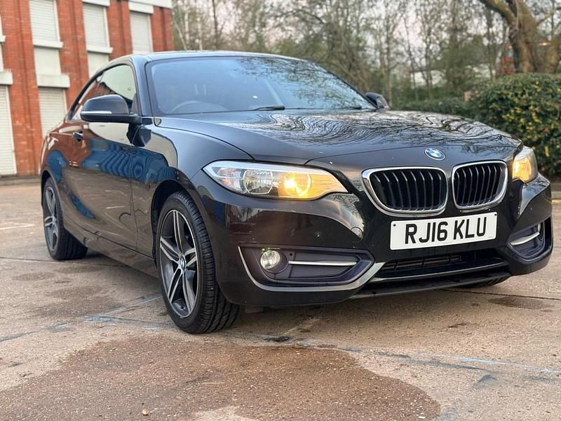 Used BMW 218 Sport Line 2016 Black Coupe