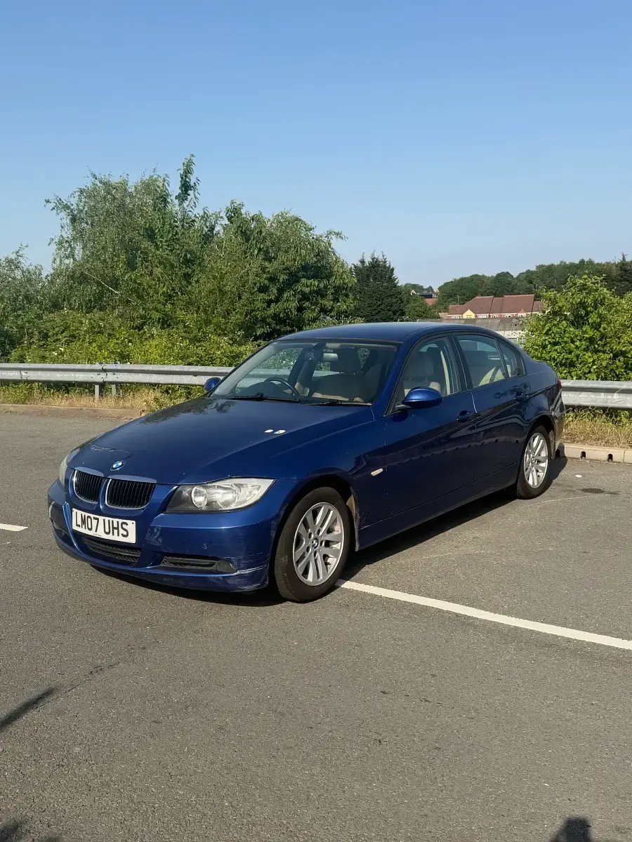 Used BMW 320 2007 Blue Sedan