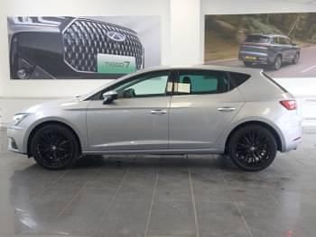 Used Seat Leon XCELLENCE Lux 190 HP (139 kW) 2019 Silver Hatchback