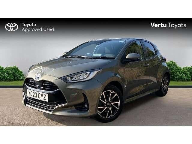 Used Toyota Yaris Hybrid Design 116 HP (85 kW) 2023 Other Hatchback