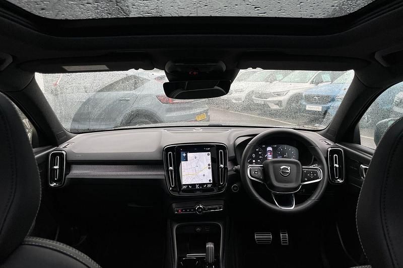 Image 3/4