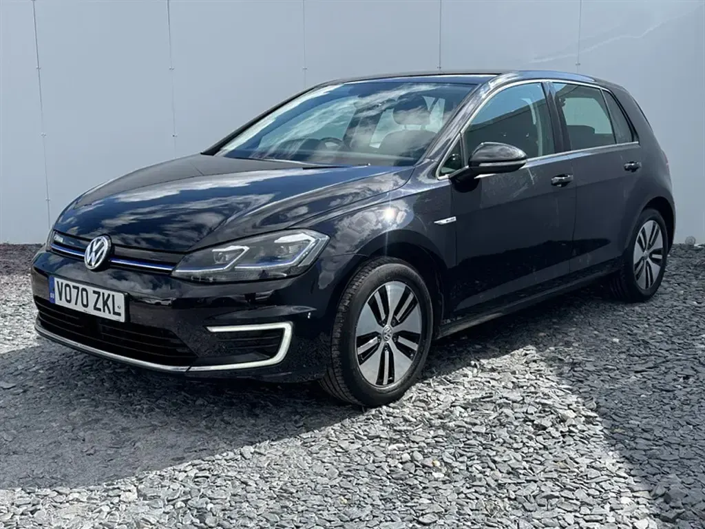 Used VW e-Golf 100 kW (136 HP) 2020 Black Hatchback