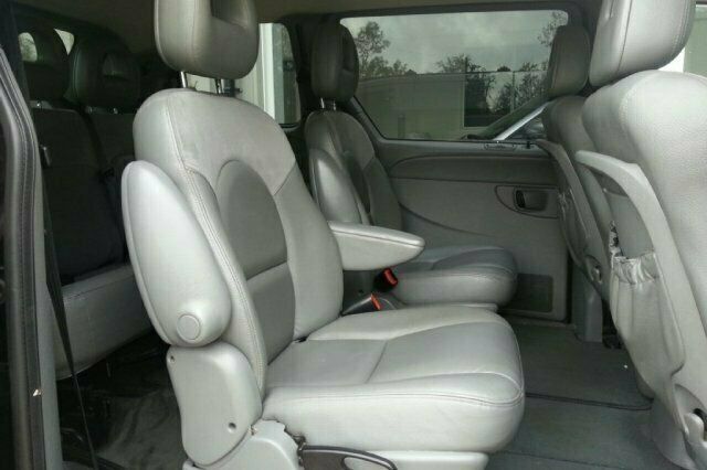 Used Chrysler Voyager 148 HP (108 kW) 2006 MPV