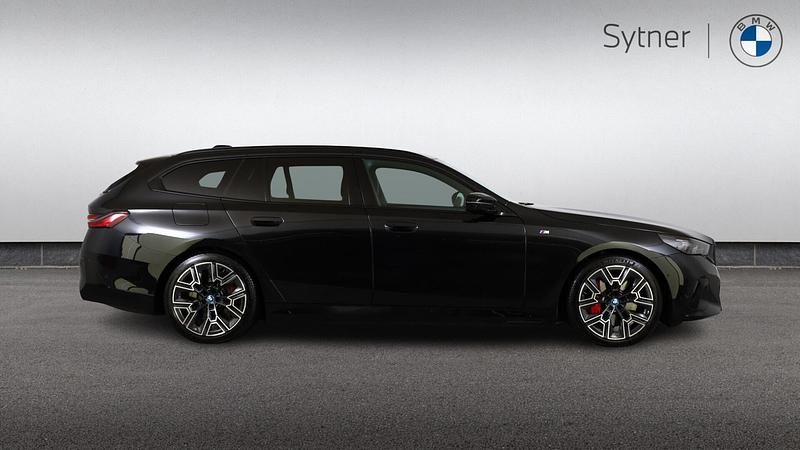Used BMW i5 Comfort Edition 436 kW (593 HP) 2025 Black Estate