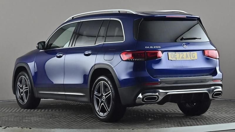 Used Mercedes GLB200 AMG Line Premium Plus 163 HP (119 kW) 2022 Blue SUV