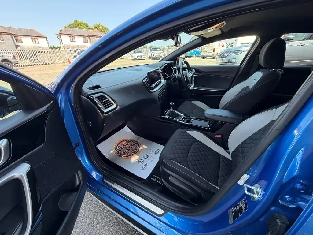 Used Kia ProCeed GT-Line 160 HP (117 kW) 2021 Blue Estate