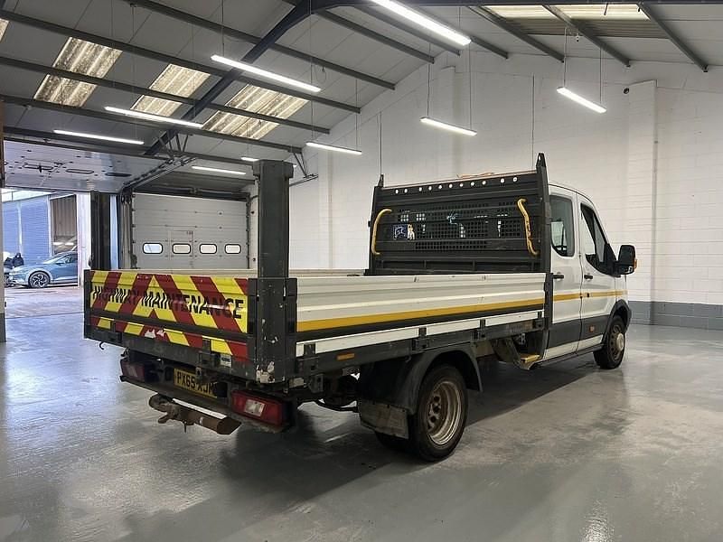 Begagnad Ford Transit 125 HK (91 kW) 2015 Vit Cab