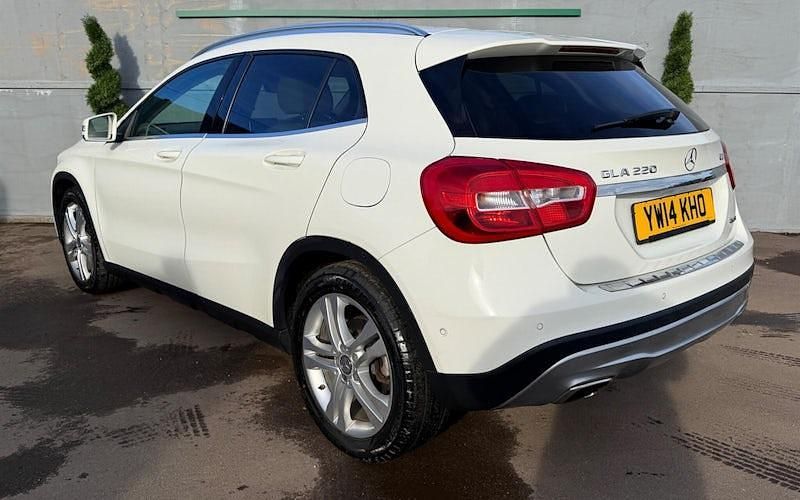 Used Mercedes GLA220 SE 170 HP (125 kW) 2014 SUV