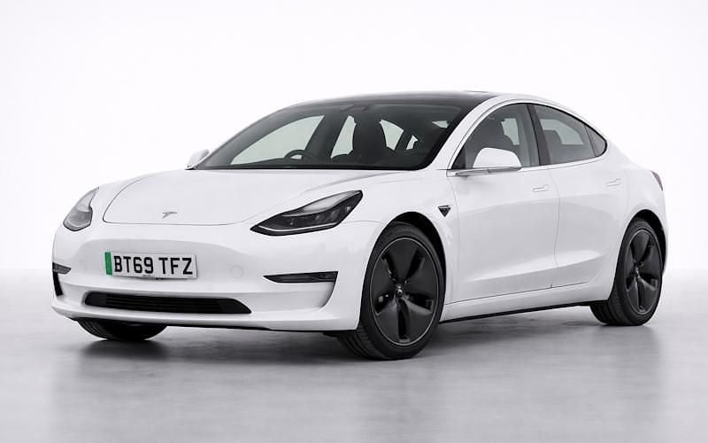 Używany Tesla Model 3 Long Range AWD 258 kW (351 KM) 2023 Sedan/Limuzyna