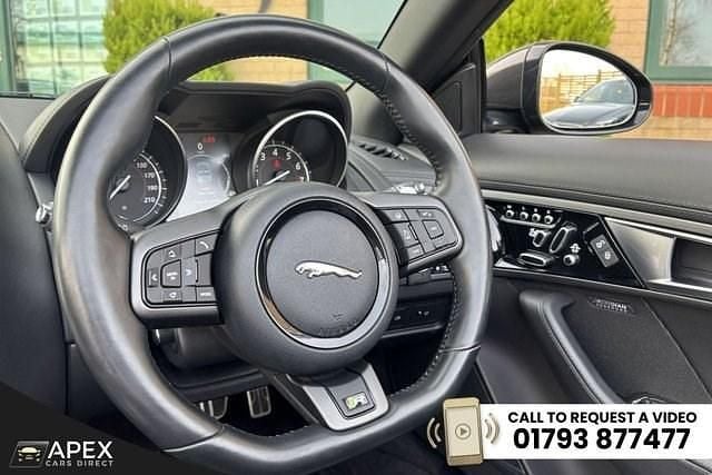 Used Jaguar F-Type Supercharged 550 HP (404 kW) 2016 Grey Cabriolet