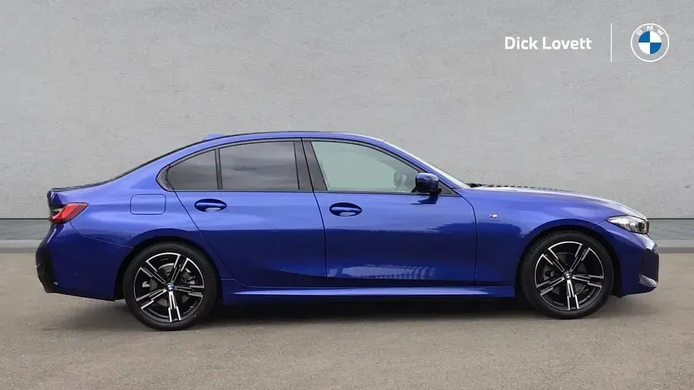 Used BMW 320 M Sport 181 HP (133 kW) 2025 Blue Sedan