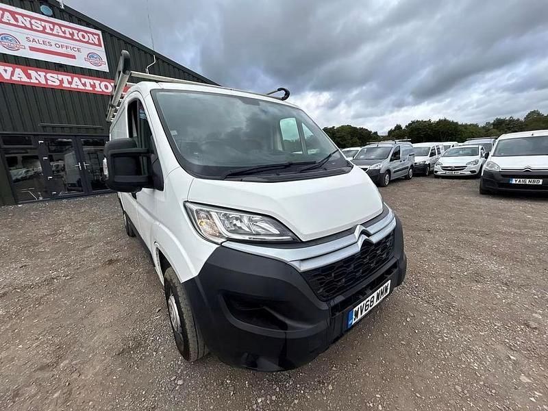 White Used 2018 Citroën Relay Van | £4,995 (Good price) - Image 1/4