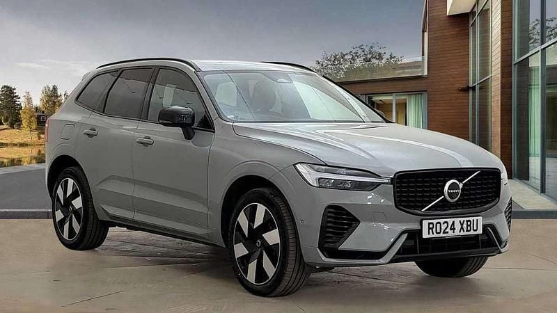 Grey Used 2024 Volvo XC60 Plus SUV | £37,500 (Good price) - Image 1/4
