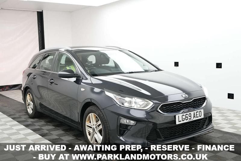 Black Used 2019 Kia Ceed 2 Estate | £7,795 (Fair price) - Image 1/3