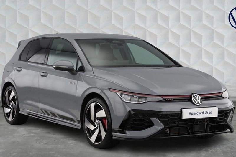 Used VW Golf VIII GTI Clubsport 320 HP (235 kW) 2025