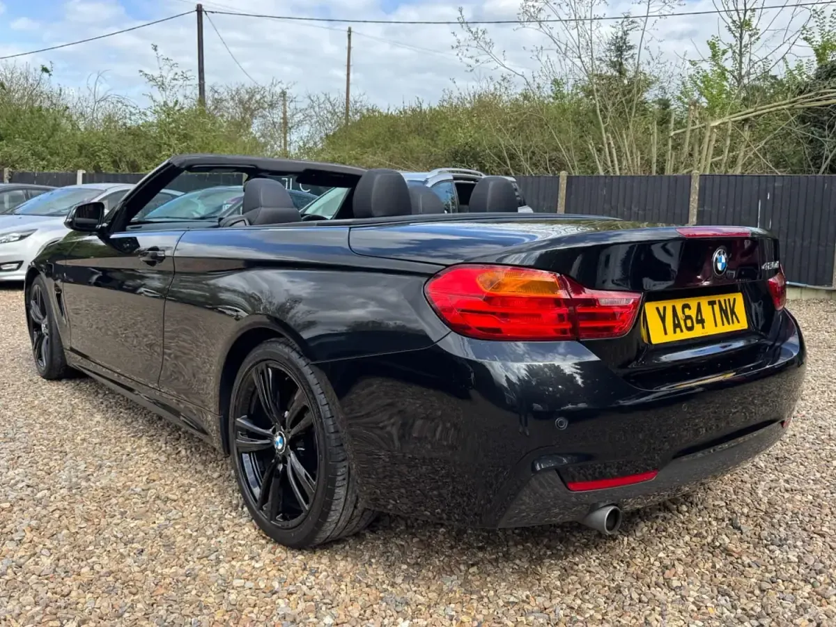 Begagnad BMW 420 M Sport 2015 Svart Cab