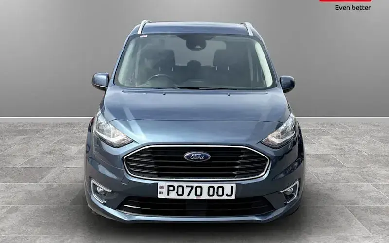 Used Ford Tourneo Titanium 120 HP (88 kW) 2021 Estate