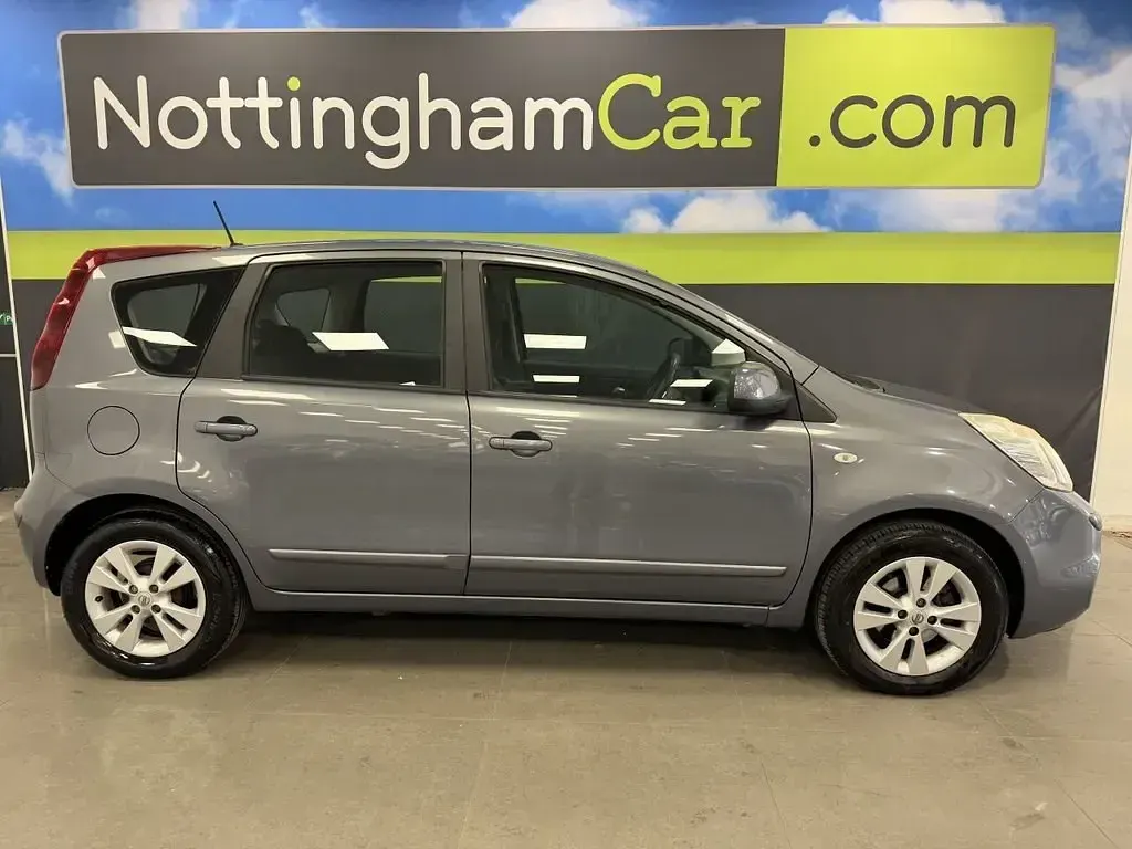 Używany Nissan Note Acenta 110 KM (80 kW) 2009 Szary Hatchback