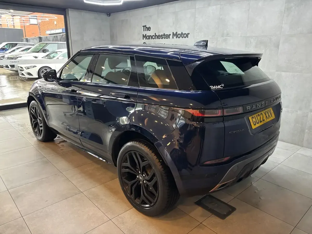 Used Land Rover Range Rover evoque SE Dynamic 204 HP (150 kW) 2022 Blue SUV
