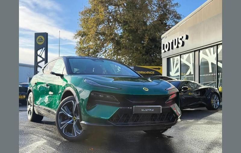 Green Used 2024 Lotus Eletre SUV | £67,600 (Fair price) - Image 1/4