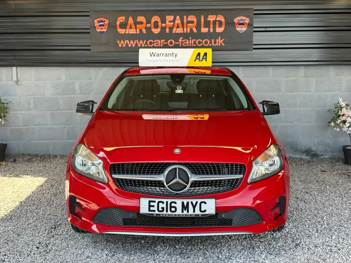 Used Mercedes A180 2016 Red Hatchback