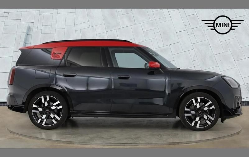 Used Mini Countryman Sport 218 HP (160 kW) 2024 Grey SUV