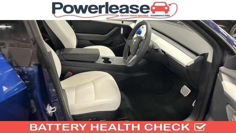 Used Tesla Model 3 Performance 82 kW (112 HP) 2022 Blue Sedan