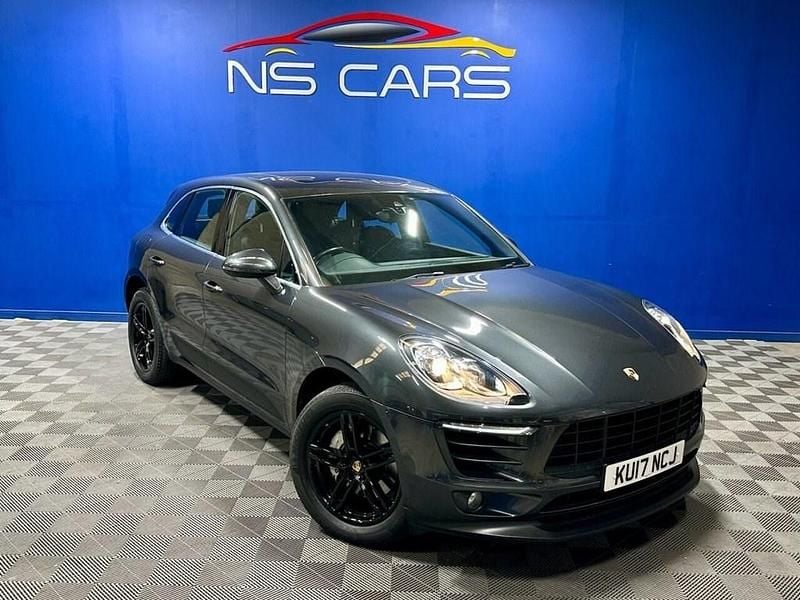 Grey Used 2017 Porsche Macan SUV | £23,499 (Super price) - Image 1/4