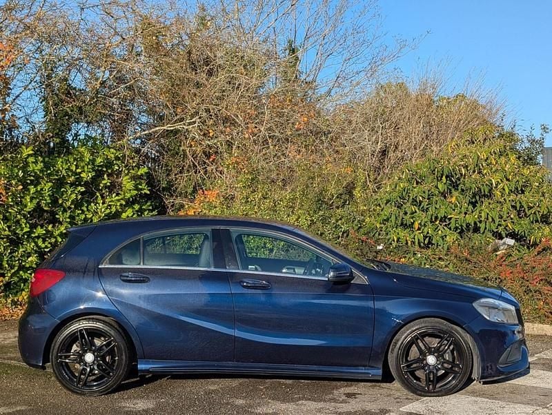 Used Mercedes A180 AMG line 2017 Blue Hatchback