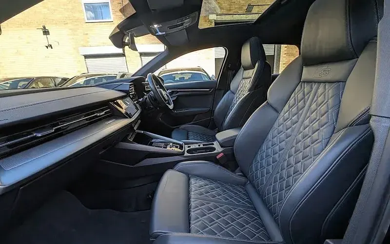 Usado Audi S3 Sportback 310 HP (228 kW) 2023 Citadino