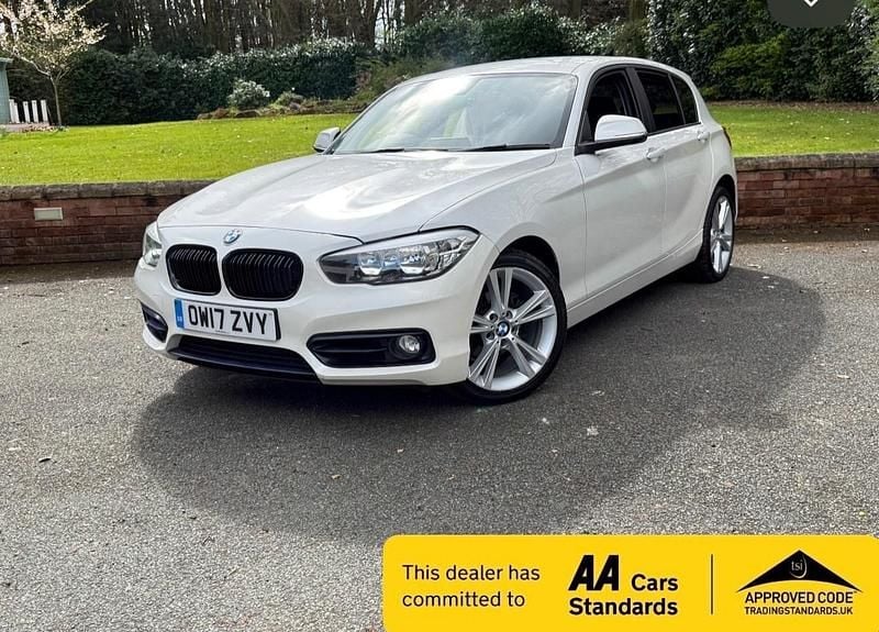 Used BMW 118 Sport Line 2017 White Hatchback
