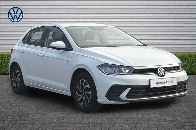 Used VW Polo Life 95 HP (69 kW) 2023 White Hatchback