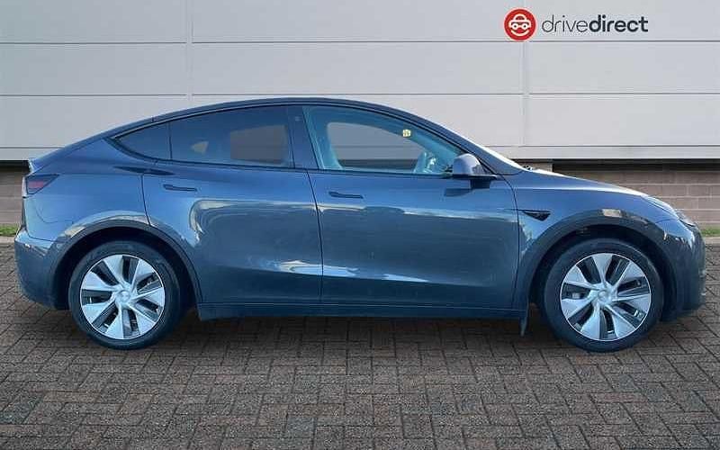 Used Tesla Model Y Long Range AWD 286 kW (389 HP) 2025 SUV