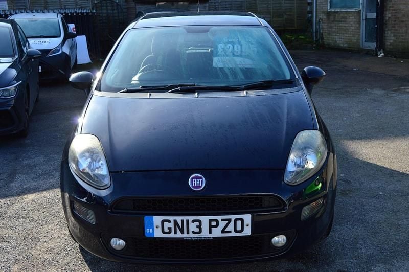 Used Fiat Punto Easy 69 HP (50 kW) 2013 Blue Hatchback