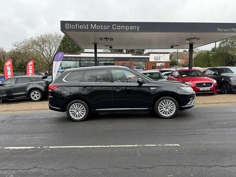 Used Mitsubishi Outlander P-HEV 2018 Black SUV