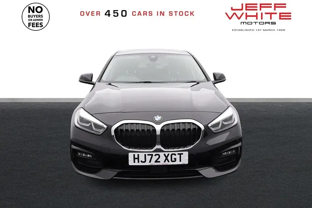 Used BMW 118 Sport Line 2023 Black Hatchback