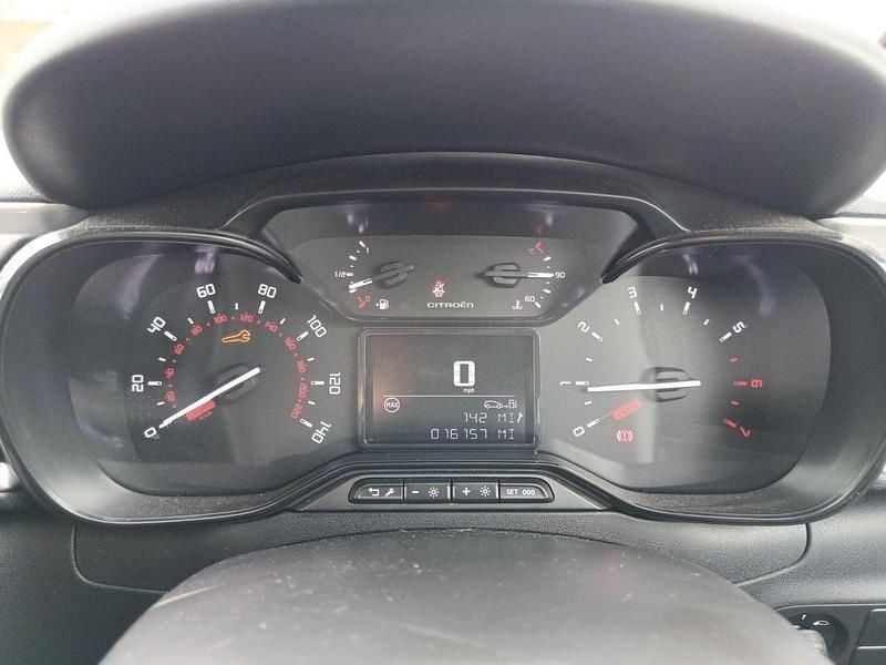 Used Citroën C3 PureTech 82 HP (60 kW) 2023 White Hatchback