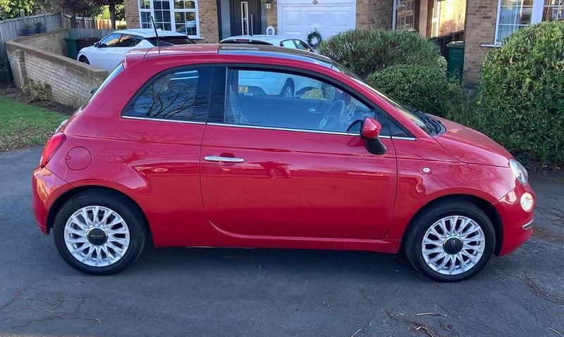 Used Fiat 500 Lounge 69 HP (50 kW) 2016 Red Hatchback