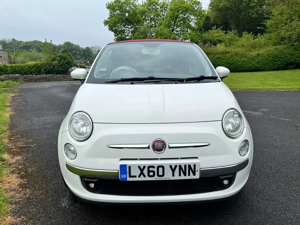 Used Fiat 500 Lounge 69 HP (50 kW) 2010 White Cabriolet