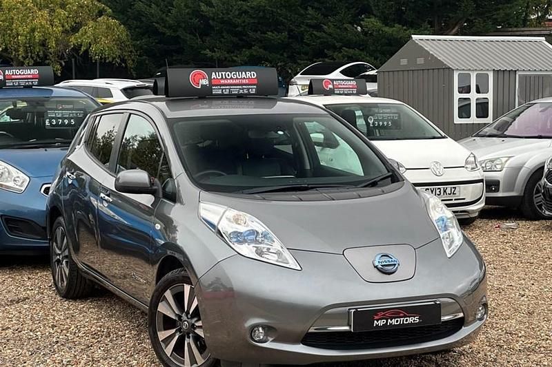 Used 2017 Nissan Leaf Tekna Hatchback | £5,595 (Good price) - Image 1/1