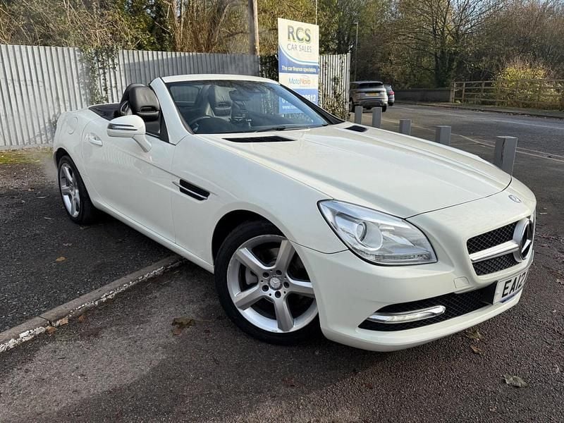 White Used 2012 Mercedes SLK200 Edition 1 Cabriolet | £8,499 (Fair price) - Image 1/3