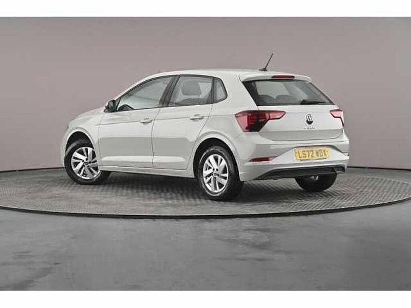 Used VW Polo Life 80 HP (58 kW) 2022 Grey Hatchback