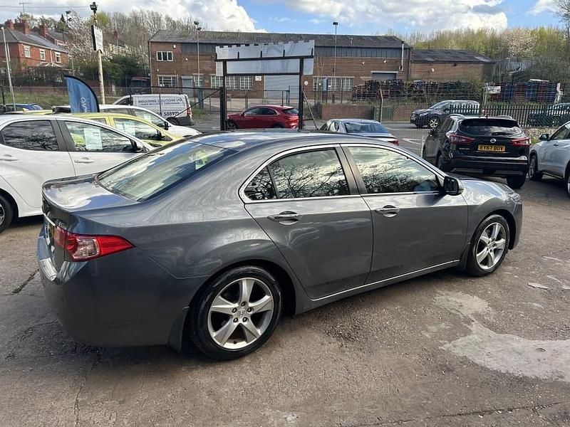 Used Honda Accord EX 156 HP (114 kW) 2012 Silver Sedan
