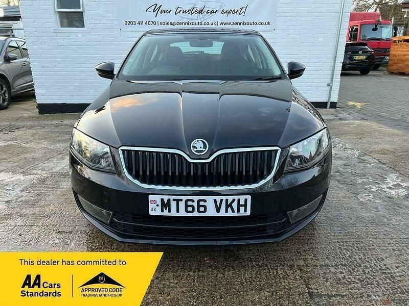 Used Skoda Octavia Sport 150 HP (110 kW) 2016 Black Hatchback