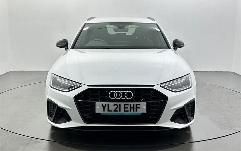 Used Audi A4 Black Edition 163 HP (119 kW) 2025 Estate