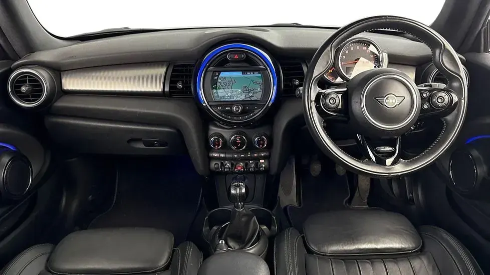 Used Mini Cooper Cabriolet Exclusive 134 HP (98 kW) 2020 Blue Cabriolet