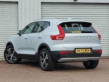 Used Volvo XC40 Inscription 197 HP (144 kW) 2020 Silver SUV