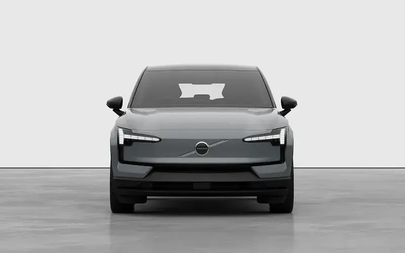 New Volvo EX30 Plus 200 kW (272 HP) 2026 SUV