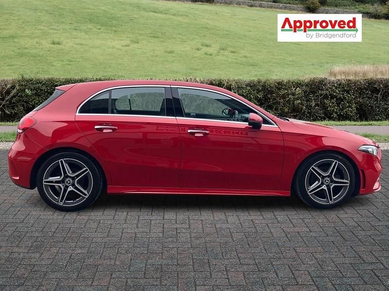 Used Mercedes A180 AMG line 136 HP (100 kW) 2019 Red Hatchback