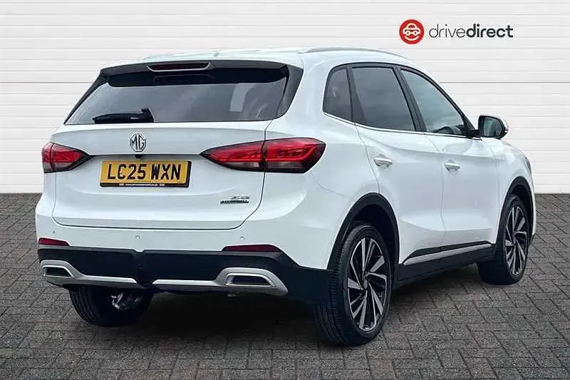Used MG ZS Trophy 196 HP (144 kW) 2025 White SUV
